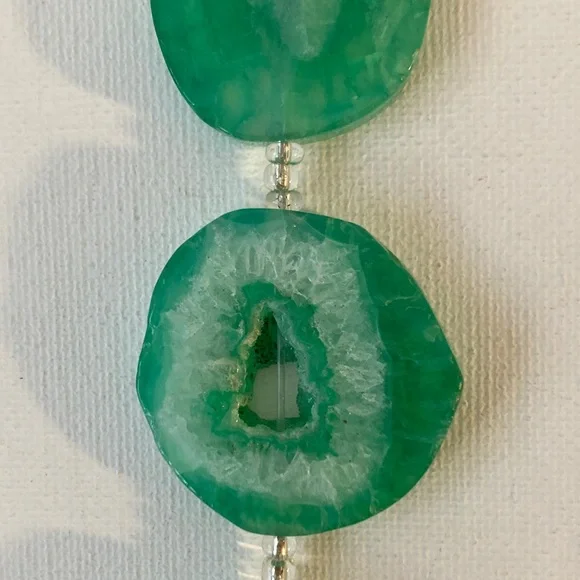Elegant Green Agate Triple Drop strand. Ready for crafting - Picture 3 of 6